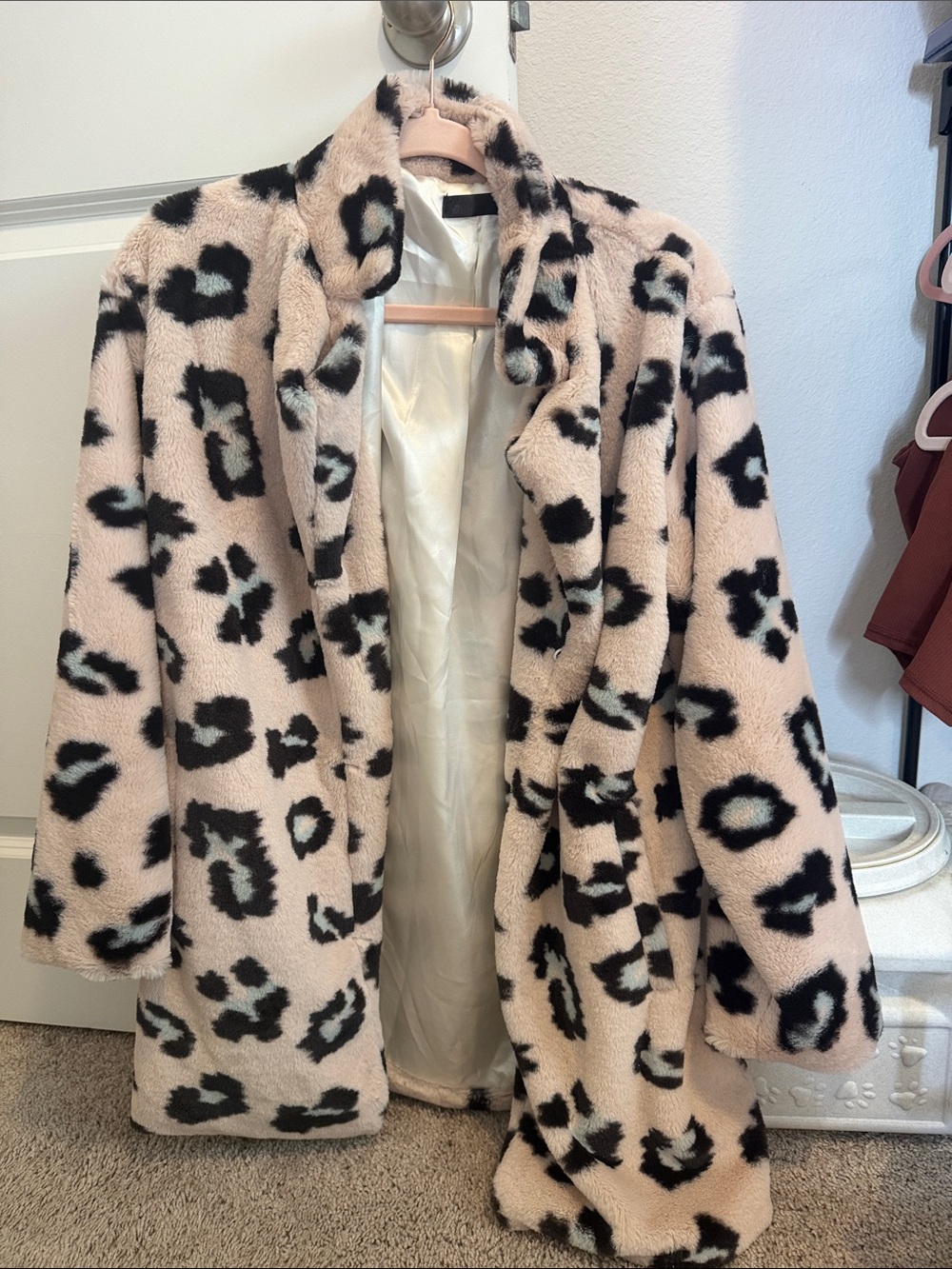 Faux Fur Leopard Print Coat - Pink/Black